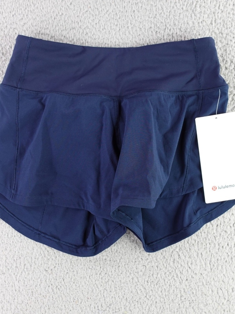 LULULEMON NWT True Navy Speed Up MR Shorts 4" Size 0